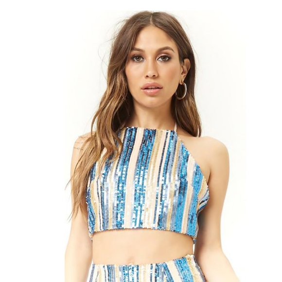 NWT L'atiste Sequin Shorts & Cropped Crop Top Set - Picture 2 of 6